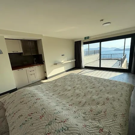 Villa La *