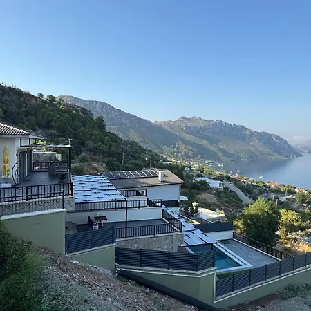 Villa La *